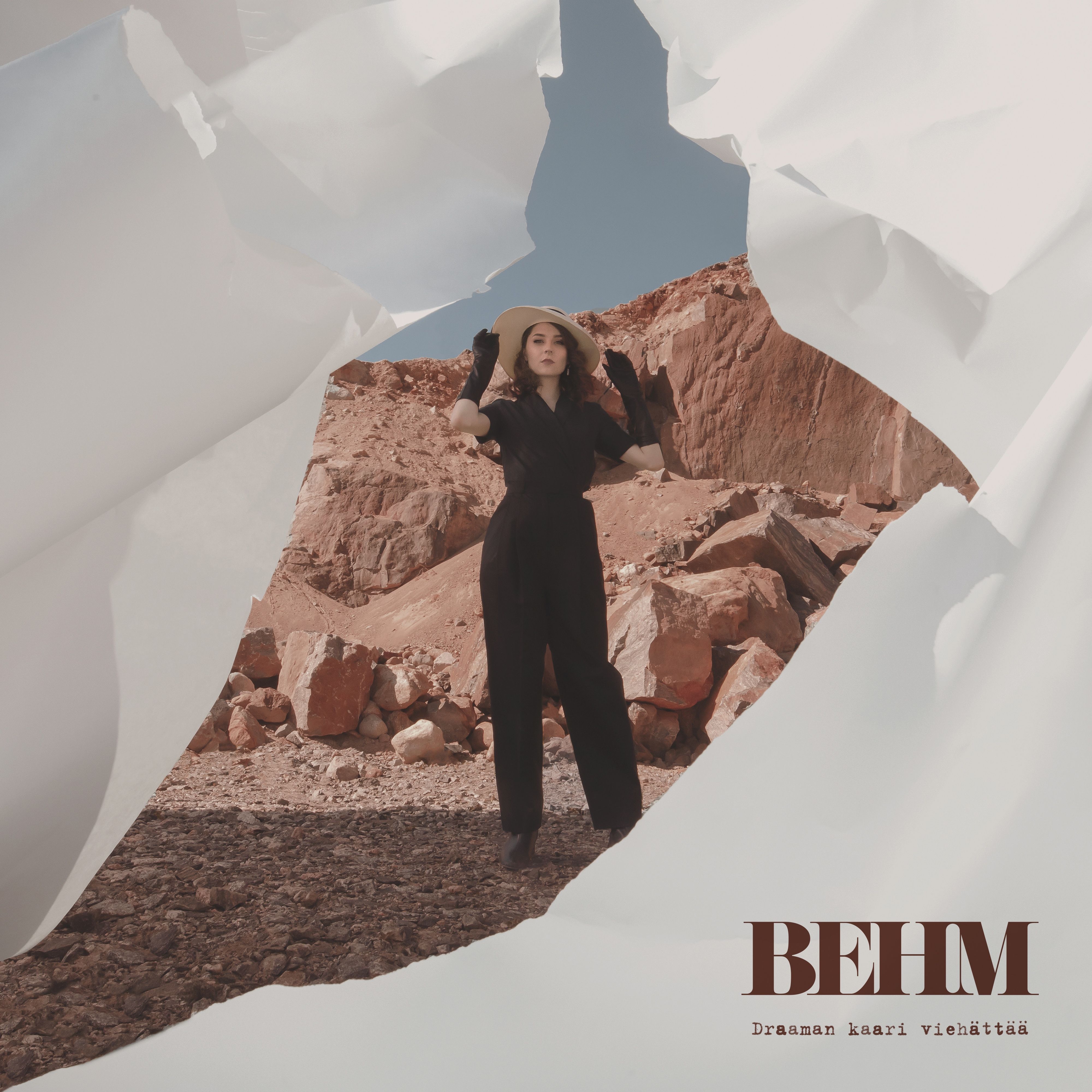 Behm - Draaman Kaari Vieh&auml;tt&auml;&auml; album cover